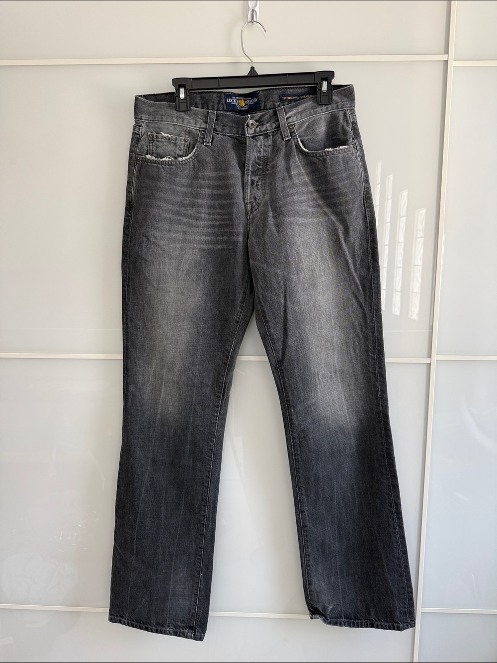 Lucky Brand Men’s Straight Jeans in Washed Charcoal